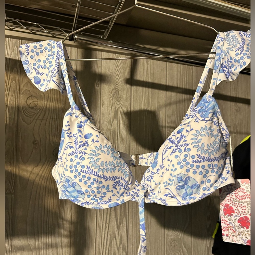 NWT bikini set